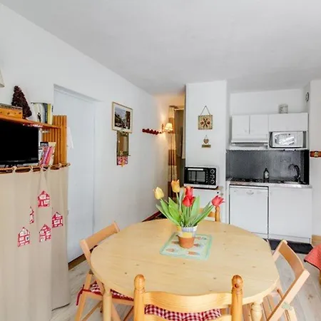 Apartmán T2 Lumineux, 6 Pers., Parking, Proche Commerces Et - Fr-1-403-39