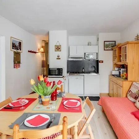 T2 Lumineux, 6 Pers., Parking, Proche Commerces Et - Fr-1-403-39 Barèges